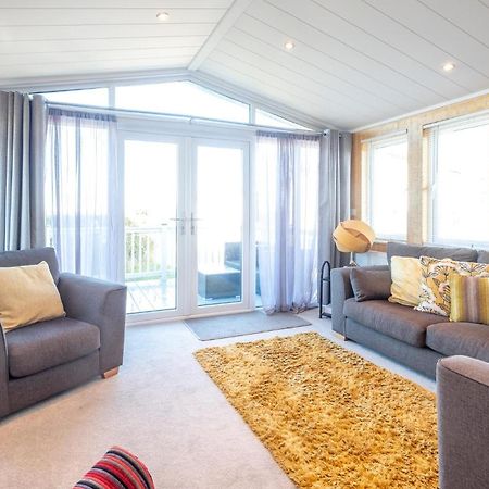 Chelsea Lodge - Aldeburgh Coastal Cottages Sizewell Extérieur photo