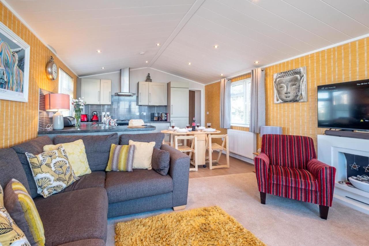 Chelsea Lodge - Aldeburgh Coastal Cottages Sizewell Extérieur photo
