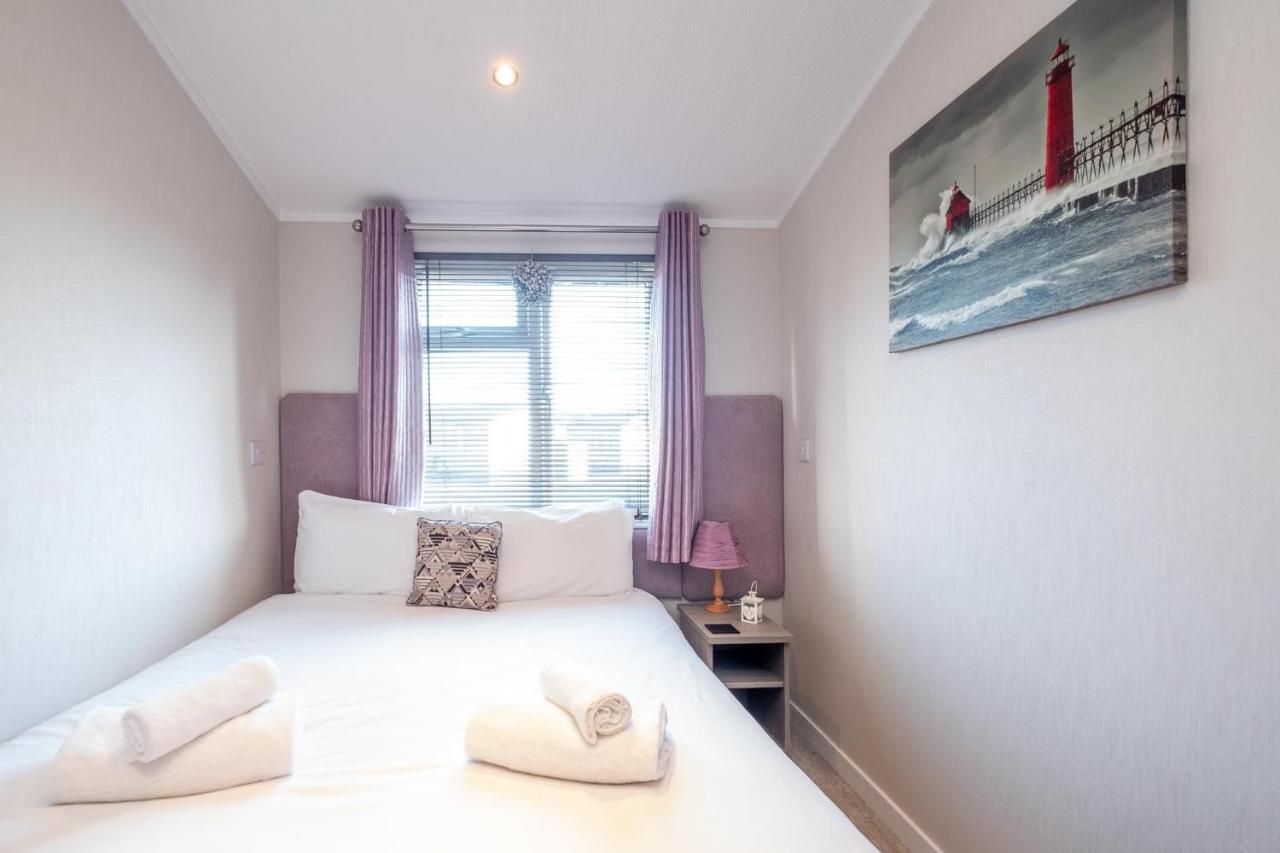 Chelsea Lodge - Aldeburgh Coastal Cottages Sizewell Extérieur photo